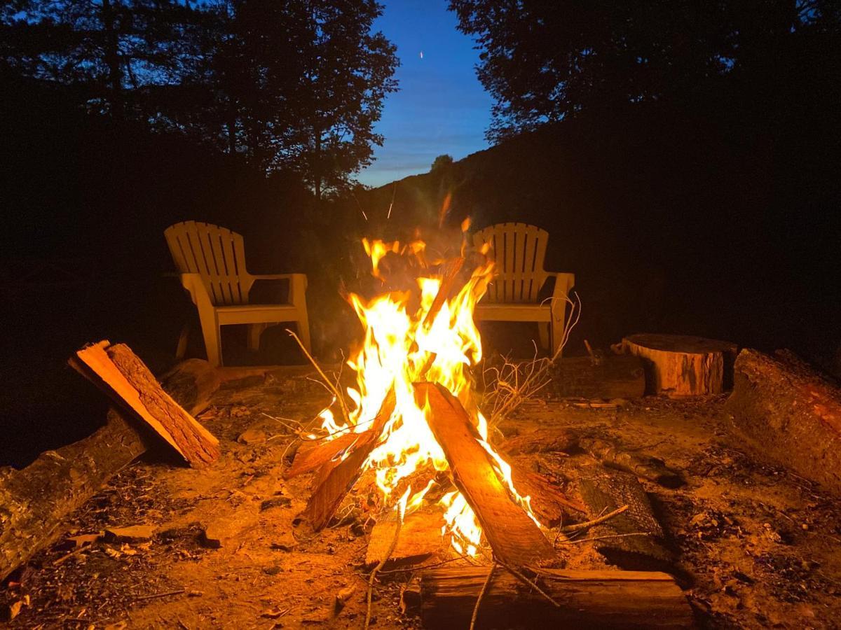 Maples Retreat - 2 Acres - Fireplace Ellicottville Buitenkant foto